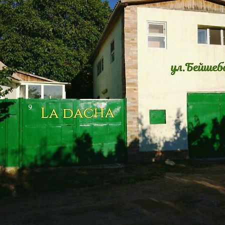 ホテルL'A Dacha Tamga エクステリア 写真
